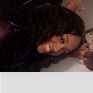 Meet your Posher, Manajah